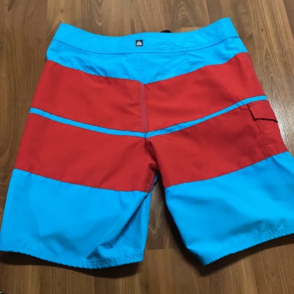 NWOT Reef Board Shorts - Picture 7 of 11